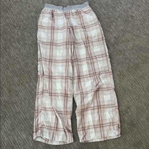 Hollister Other - Hollister White and Pink Pajama Pants Soft Elastic Waist